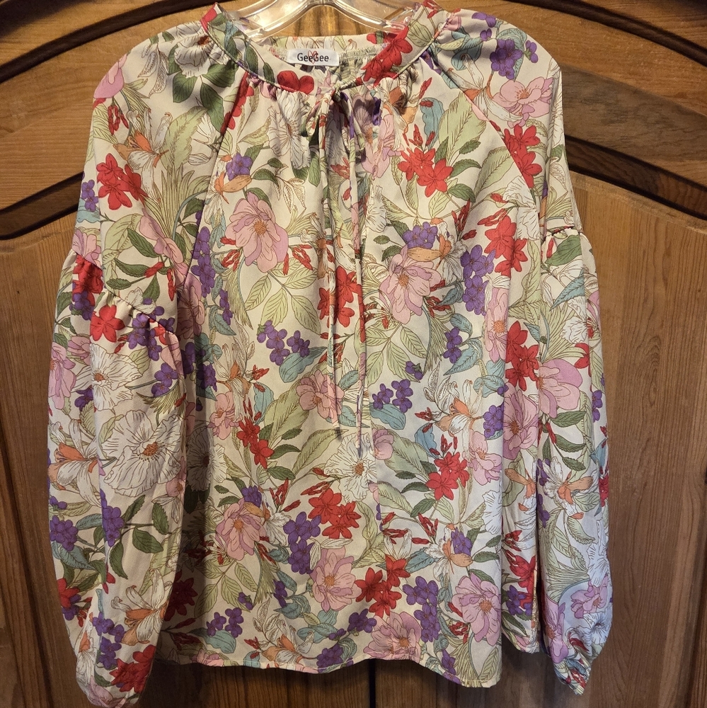 GeeGee Colorful Floral Blouse Size S Long Balloon Sleeves Spring Summer Boho